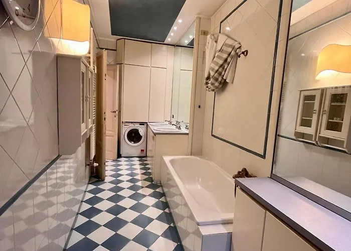 Ercole Ferrario 12_trilo Apartment *